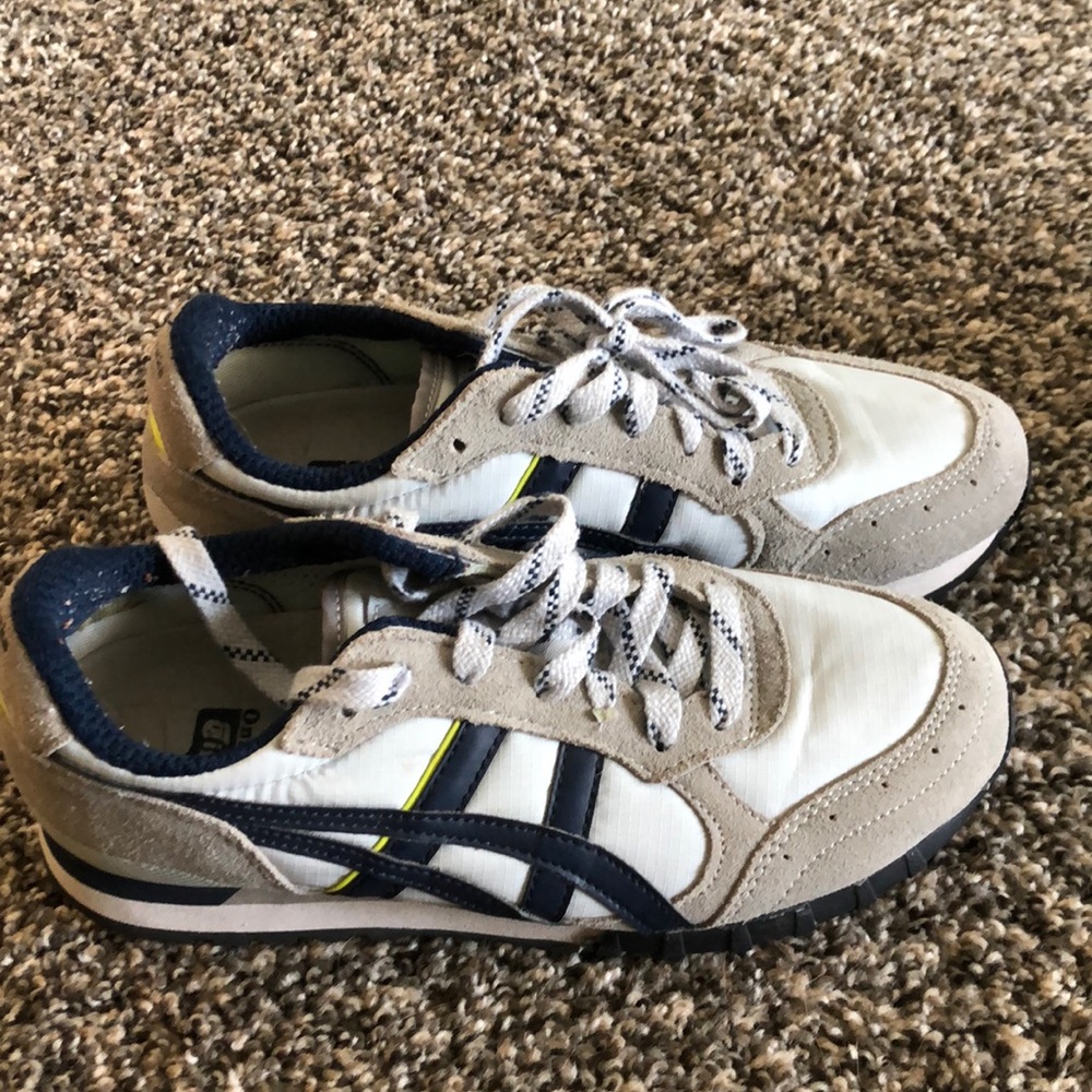 Women’s Shoes